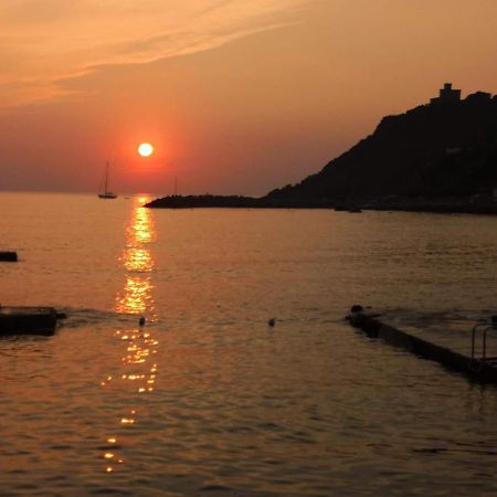 Casa Vacanze Le Rose Villa Gabbro Luaran gambar